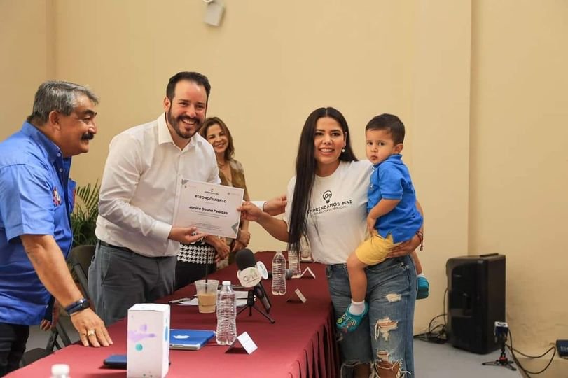 GRADUADOS DE EMPRENDAMOS MAZ, DE SEDECTUR, GENERAN YA 201 EMPLEOS EN MAZATLÁN