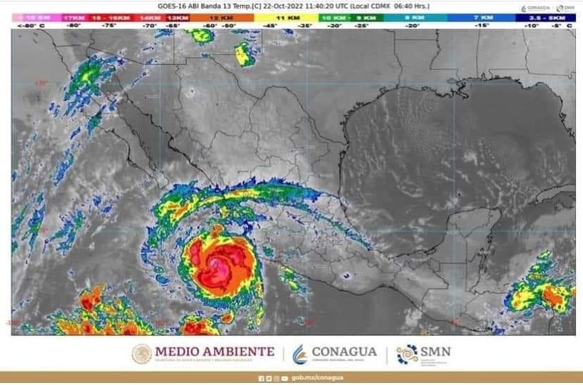 #OFICIAL: ROSLYN YA ES HURACÁN 4