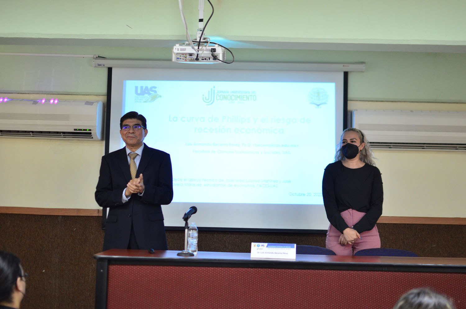 Recomiendan posponer gastos y guardar aguinaldos ante el riesgo de una recesión