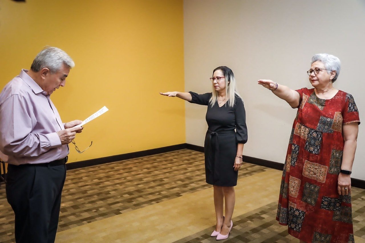 *Rinden protesta nueva titular de la Junta Especial Número Uno y Rectora de la U