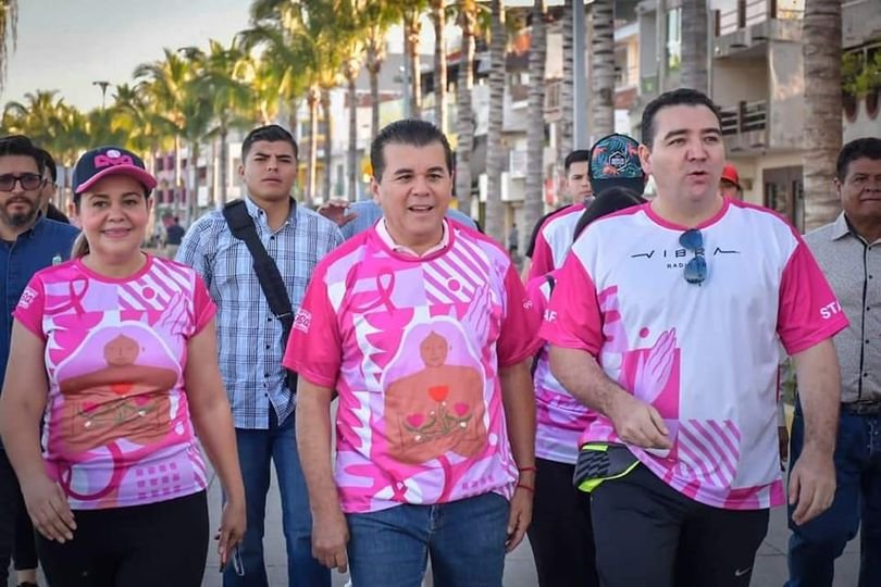 Vibra el Malecón de Mazatlán con la Carrera Rosa Vibra el Malecón de Mazatlán con la Carrera Rosa