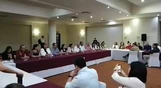 «Aquí hay las, los y les» , le dice el gobernador Rubén Rocha a Claudia Sheinbau