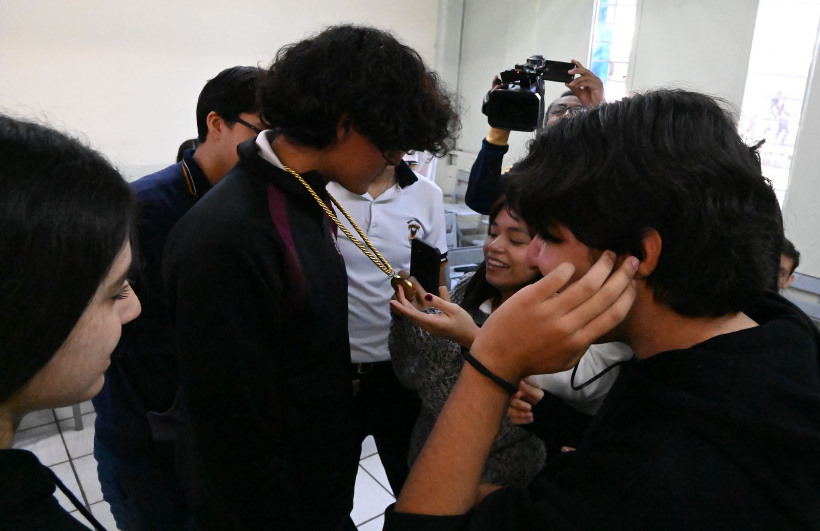 Con esfuerzo y dedicación, Edgar sobresale entre más de 120 jóvenes en la Olimpi