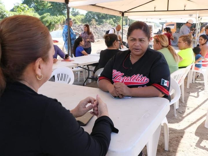 *Gobierno Municipal da seguimiento a necesidades y planteamientos de habitantes *Gobierno Municipal da seguimiento a necesidades y planteamientos de habitantes