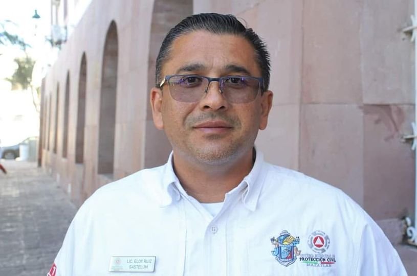 INVESTIGAN CAUSA DE INCENDIO EN PLAZA GALERÍAS MAZATLÁN INVESTIGAN CAUSA DE INCENDIO EN PLAZA GALERÍAS MAZATLÁN