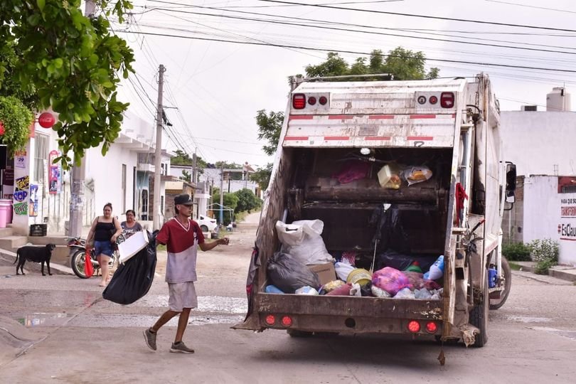 *Prioriza Gobierno Municipal recolección de basura en sectores con rezago*