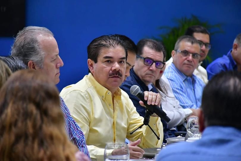 *Trabajarán de la mano gobierno de Mazatlán y empresarios hoteleros para resolve