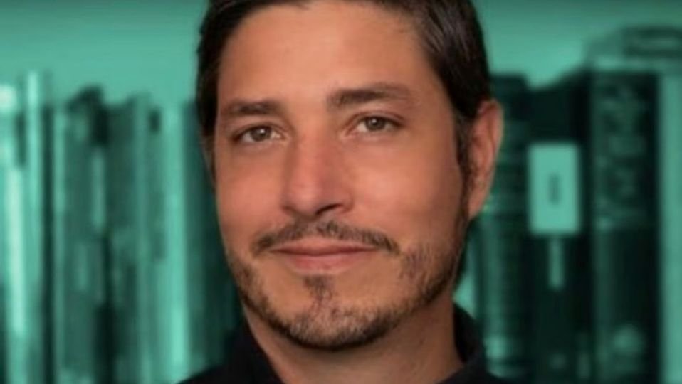 EXPULSA PERÚ AL EMBAJADOR DE MÉXICO PABLO MONROY. LO DECLARA PERSONA NON GRATA.