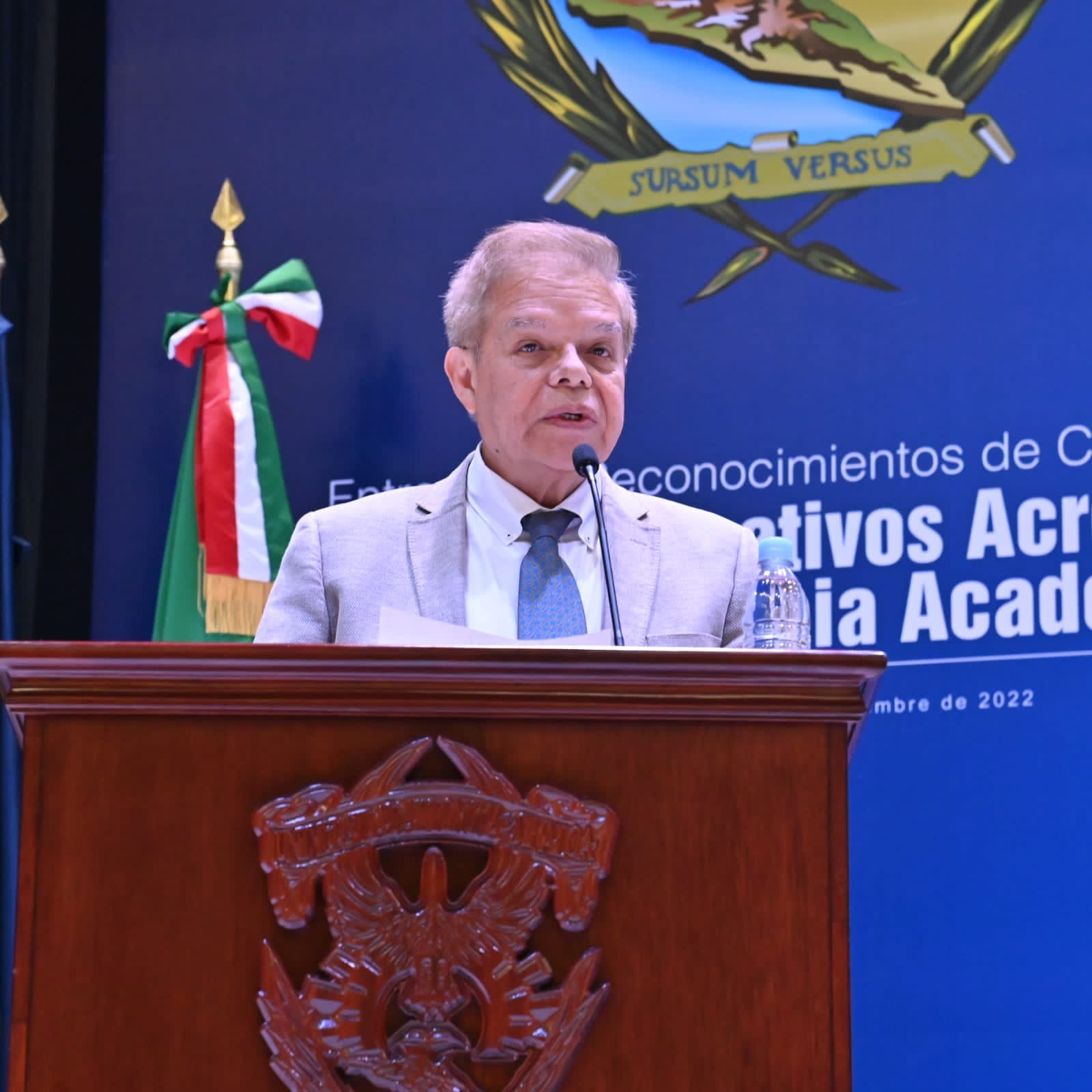 La UAS entrega reconocimientos a 33 programas de Licenciatura y TSU por su acred