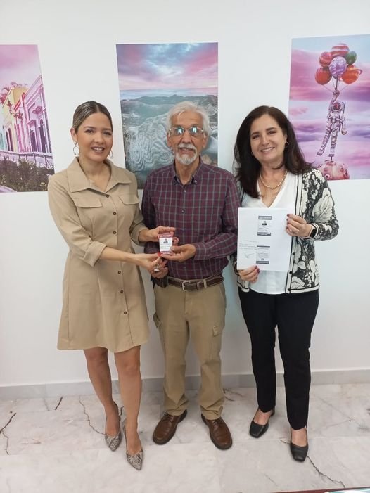 Otorga Sectur acreditación de Guía de Turistas General