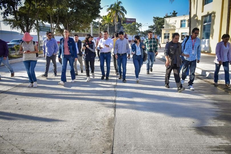 *Avenida Emilio Barragán llega al 50% de avance general.*