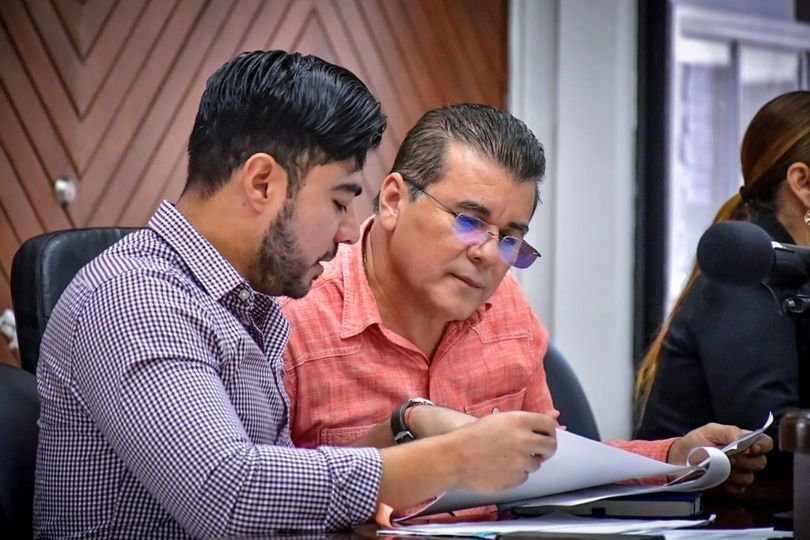 *Gobierno Municipal da seguimiento a homologación de sueldos de viudas y policía