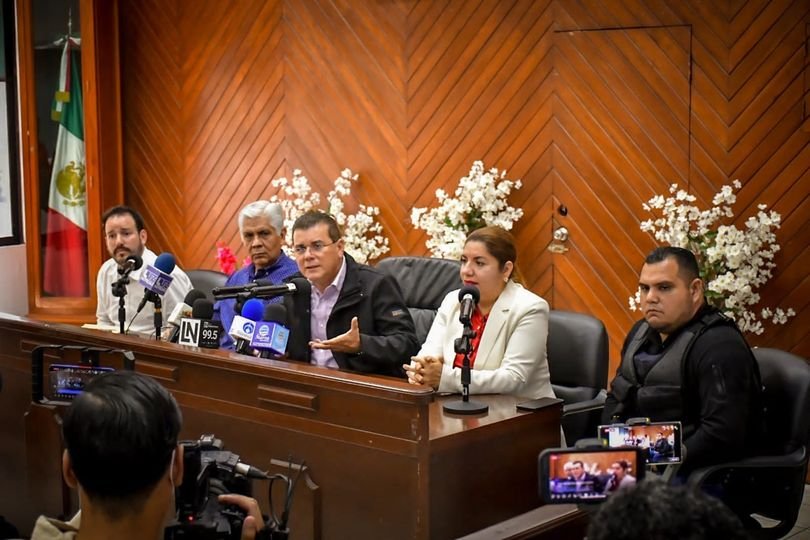 *Mazatlán regresa a la normalidad: Alcalde Edgar González.*