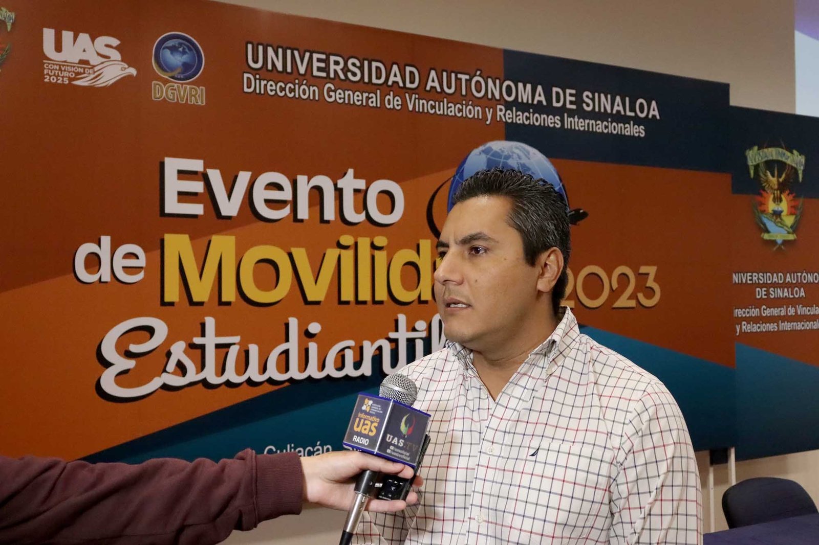 La movilidad estudiantil como un desafío para los jóvenes La movilidad estudiantil como un desafío para los jóvenes