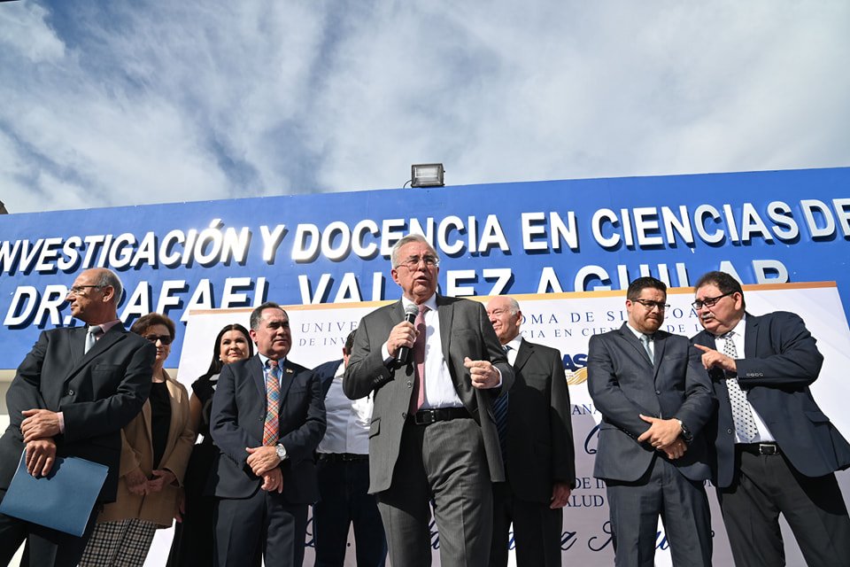 Reconoce la UAS las aportaciones de los doctores Rafael Valdez Aguilar y Bartolo