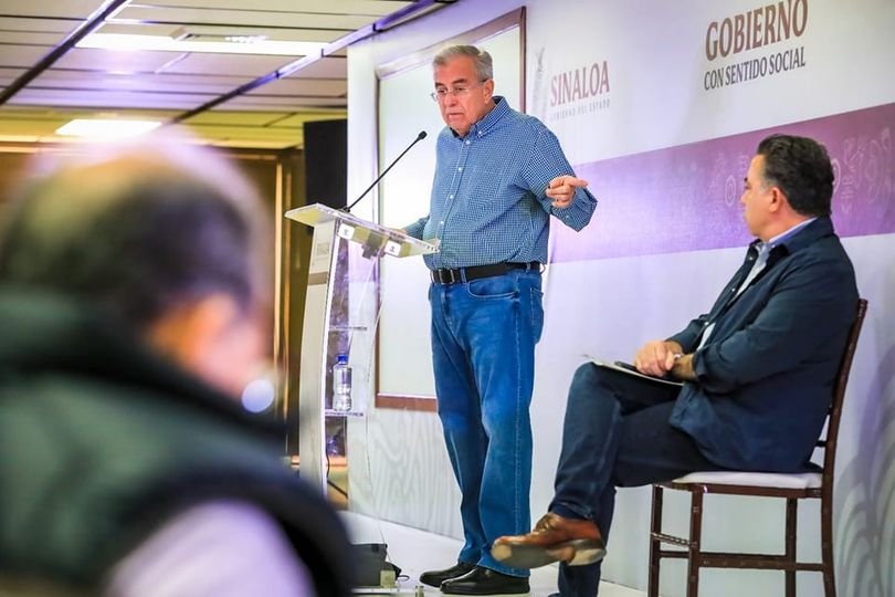 Rocha separa al Químico Benítez como secretario de Turismo