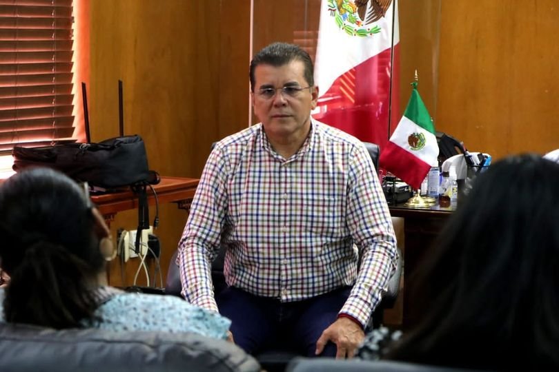 *Alcalde escucha propuestas y necesidades de comerciantes ubicados en zona de ca