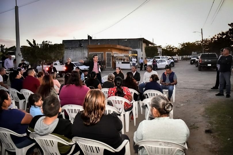 *Llega Reconversión del Alumbrado a la Colonia Lucio Valverde con la instalación