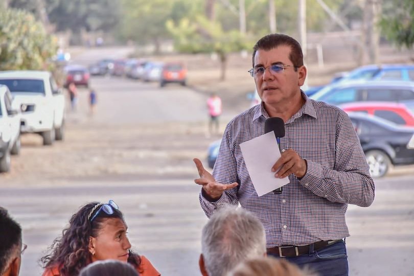 *Alcalde visita colonia Valle del Sol; vecinos agradecen su compromiso para mejo