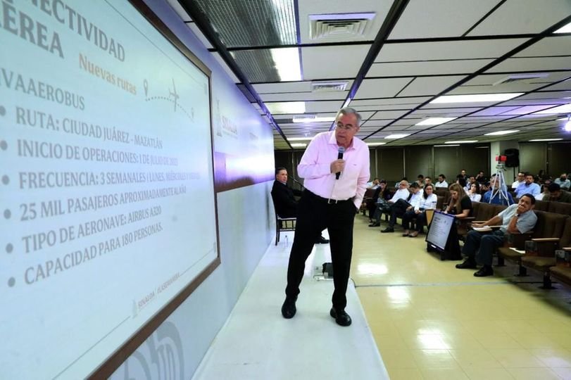 Anuncia Gobernador Rocha dos nuevas rutas aéreas desde Mazatlán y Culiacán