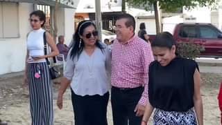 Corte de listón del área de juegos. Santa Cecilia