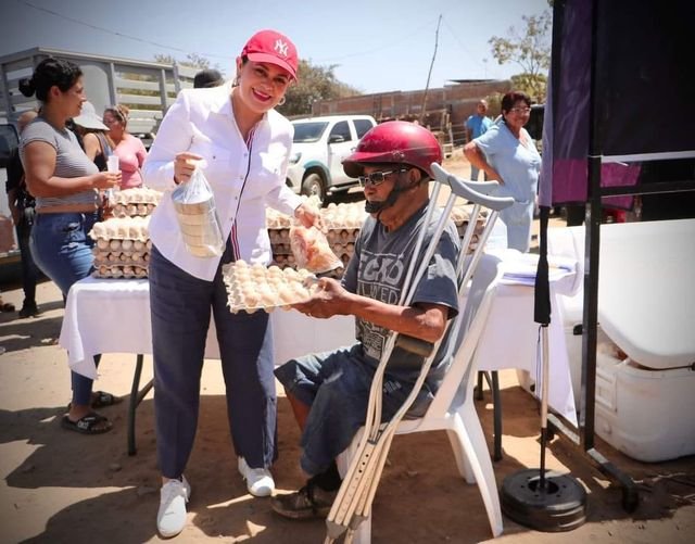 El Sistema DIF Mazatlán y el Gobierno Municipal llevaron apoyos cuaresmales a ha El Sistema DIF Mazatlán y el Gobierno Municipal llevaron apoyos cuaresmales a ha