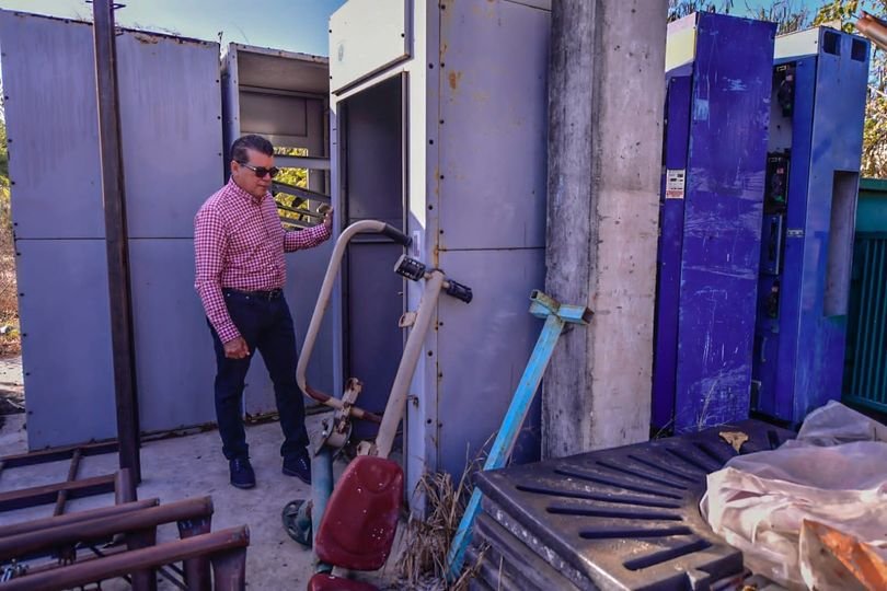 *El propósito es equipar cien espacios con juegos infantiles en Mazatlán: Edgar *El propósito es equipar cien espacios con juegos infantiles en Mazatlán: Edgar