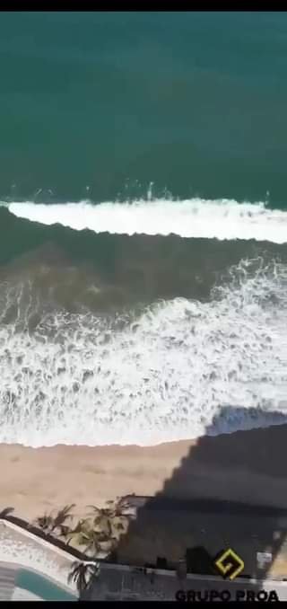 ESPECTACULAR SALTO DE LA IMPRESIONANTE TORRE EN CONSTRUCCIÓN DEL GRUPO PROA, EN