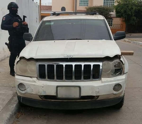 En Culiacán, recupera la PEP vehículo con reporte de robo