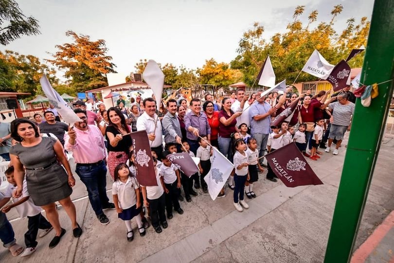 *»Estamos gobernando con la misma política de nuestro gobernador, hacer obras co