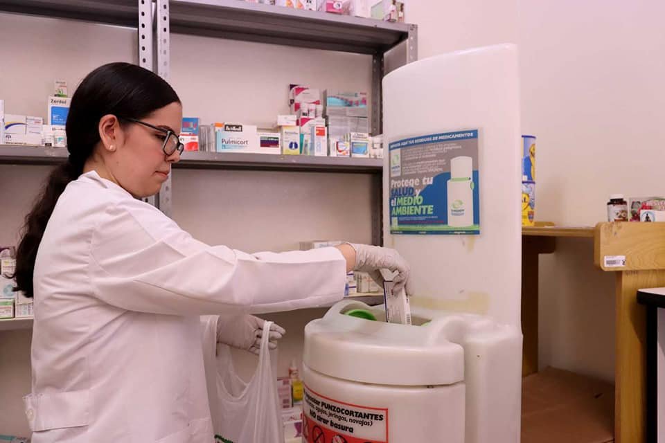 Fomentan la cultura del manejo correcto de los medicamentos caducos