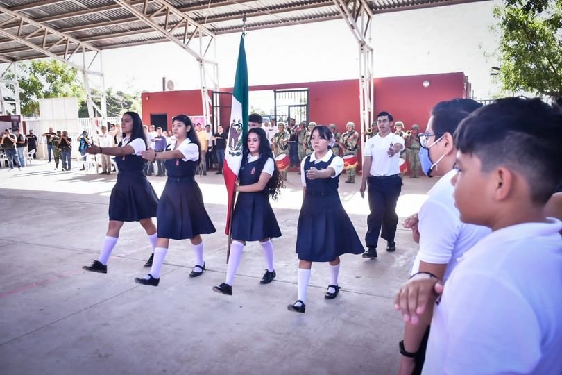 *Gobierno Municipal celebra “Lunes Cívico” en Valle Bonito.*