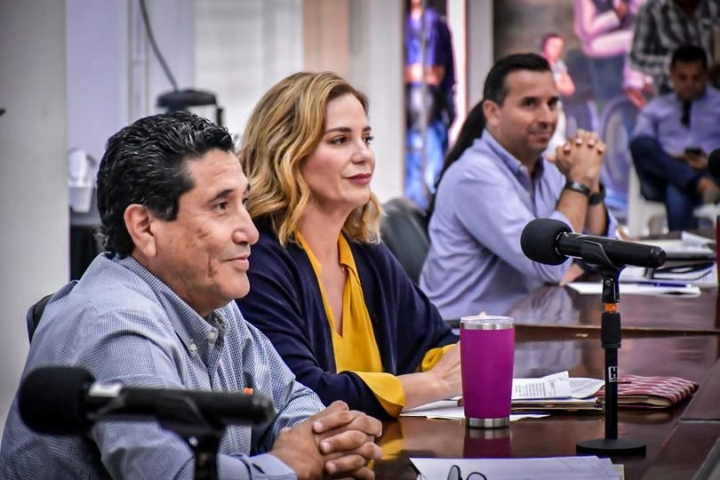 *Lilia Salazar Rojo, Martha Emilia Borrego Galindo y Armida Mireya Martínez Llan