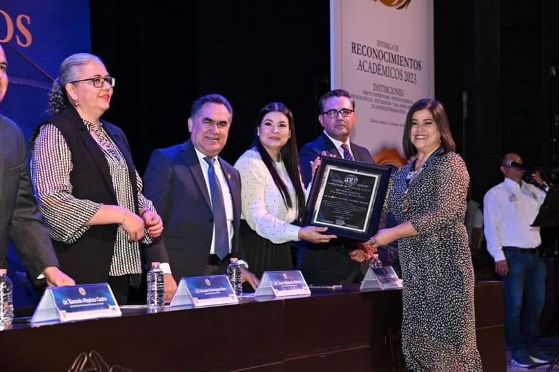 Reconoce la #UAS a docentes, investigadores y administrativos por su servicio y