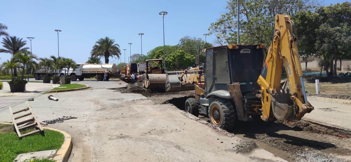 *Supervisa JUMAPAM instalación de nueva red de alcantarillado en El Habal-Cerrit