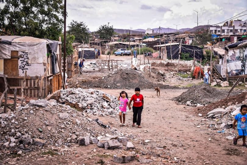 *Visitan autoridades municipales y estatales “Los Acantos”.*
