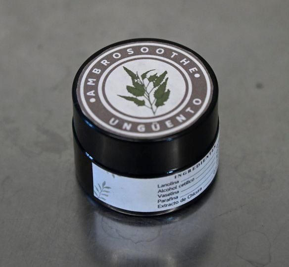 Estudiantes de Biomedicina de la UAS desarrollan un ungüento para las infeccione Estudiantes de Biomedicina de la UAS desarrollan un ungüento para las infeccione