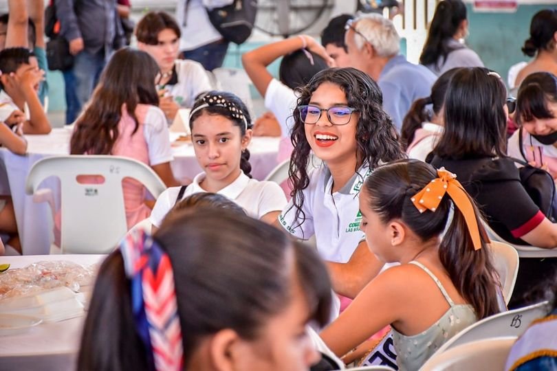 *Inauguran autoridades municipales el 1er Foro “La niñez y la adolescencia, una