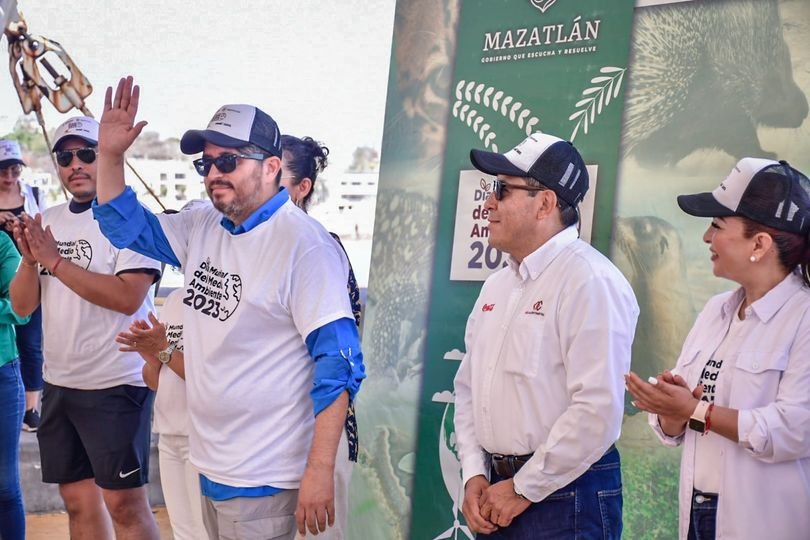 *Se unen mazatlecos en beneficio del medio ambiente*