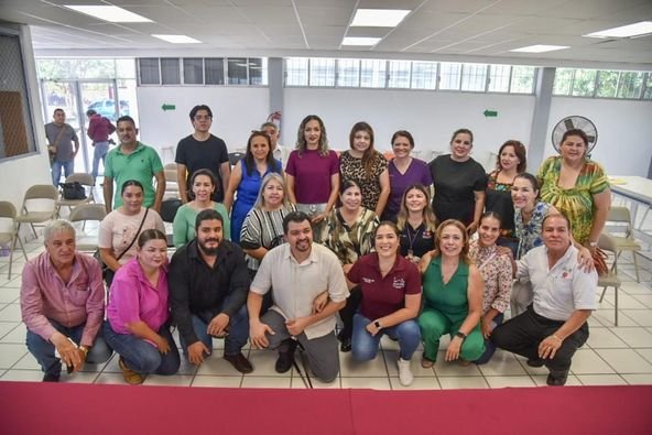*Inicia IMDIS Ahome talleres y cursos de capacitación en el “Verano de la Inclus *Inicia IMDIS Ahome talleres y cursos de capacitación en el “Verano de la Inclus