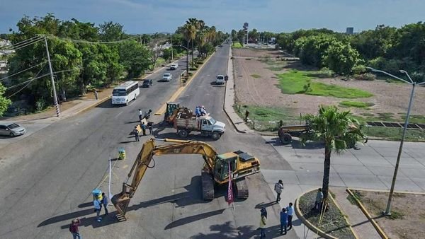 Inicia pavimentación con concreto hidráulico de Blvd. Rosales entre Agustina Ram Inicia pavimentación con concreto hidráulico de Blvd. Rosales entre Agustina Ram
