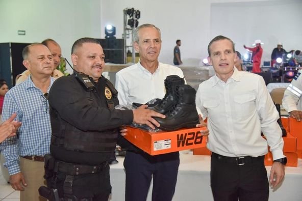 “La Policía Municipal de Ahome es la mejor de Sinaloa y de muchos municipios del “La Policía Municipal de Ahome es la mejor de Sinaloa y de muchos municipios del