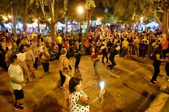 *Suena la tambora Sinaloense en la Plazuela 27 de Septiembre* *Suena la tambora Sinaloense en la Plazuela 27 de Septiembre*