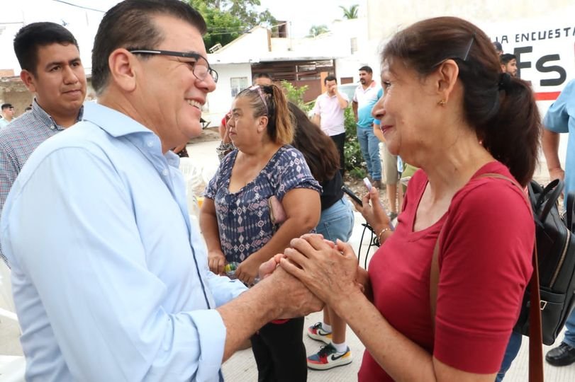 *Vecinos de la Sánchez Celis hacen realidad su sueño al recibir la pavimentación