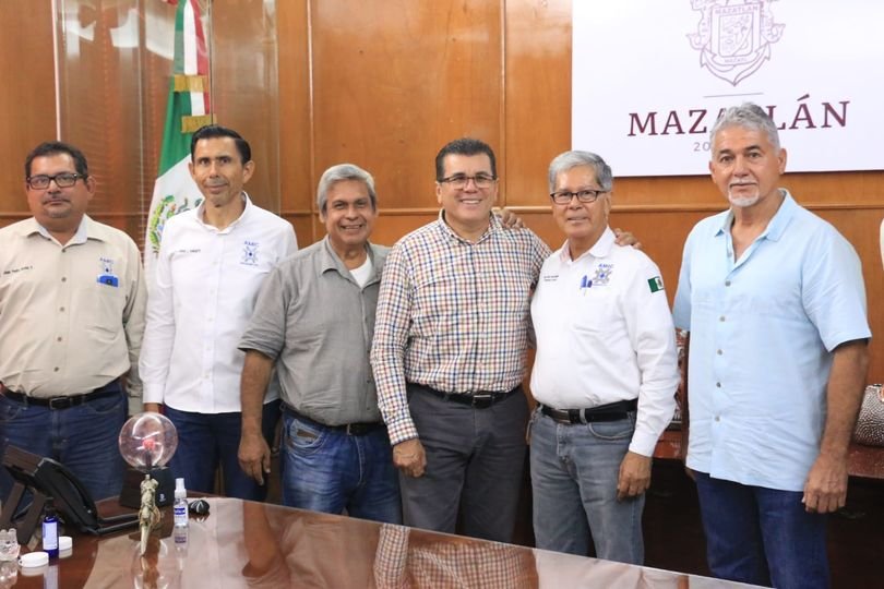 *AMIC agradece la apertura de Edgar González, para coadyuvar por el bien de Maza *AMIC agradece la apertura de Edgar González, para coadyuvar por el bien de Maza