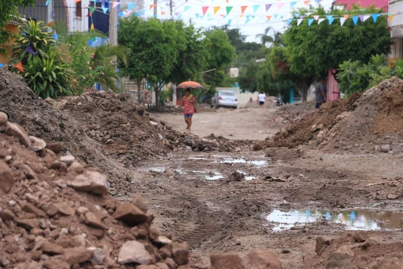 *Avanza obra de pavimentación en Villa Unión.* *Avanza obra de pavimentación en Villa Unión.*