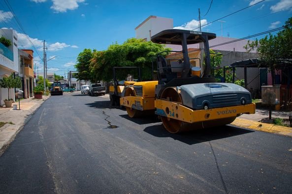 *Avanzan obras de reencarpetado en Villas del Real y sector Cedros* *Avanzan obras de reencarpetado en Villas del Real y sector Cedros*