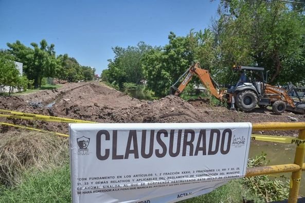 Clausuran obra de desvío de canal en la 12 de Octubre, por afectaciones a vecino