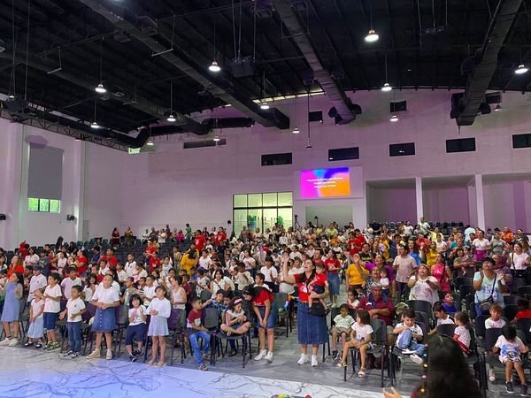 DONA FUNDACIÓN NIÑOS CON UNA MISIÓN 500 MOCHILAS PARA NIÑAS Y NIÑOS. DONA FUNDACIÓN NIÑOS CON UNA MISIÓN 500 MOCHILAS PARA NIÑAS Y NIÑOS.