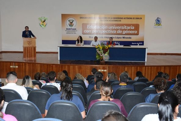 El SUNTUAS Académicos pone en marcha cursos de actualización docente en perspect El SUNTUAS Académicos pone en marcha cursos de actualización docente en perspect